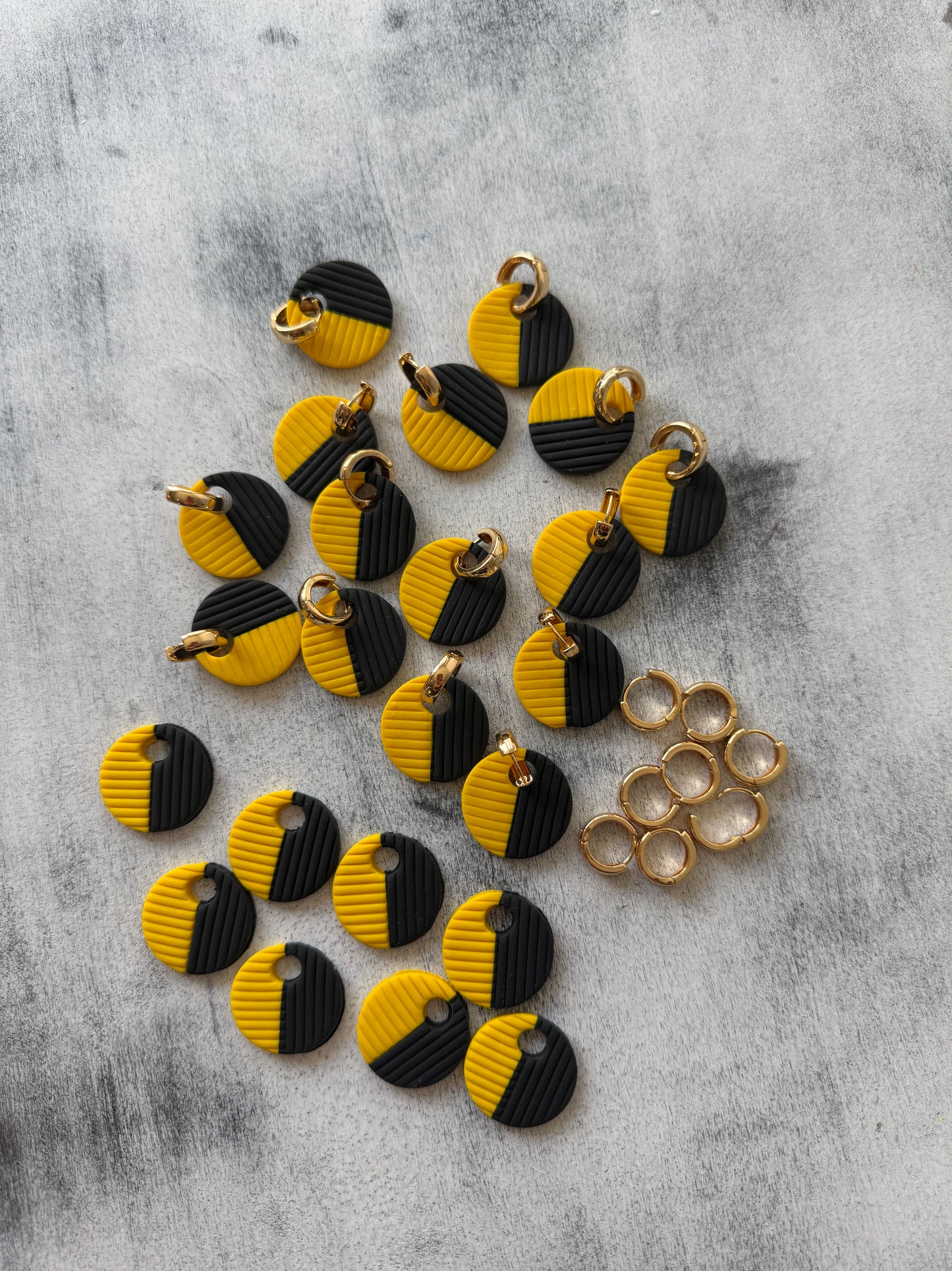 ODETTE - BLACK AND YELLOW