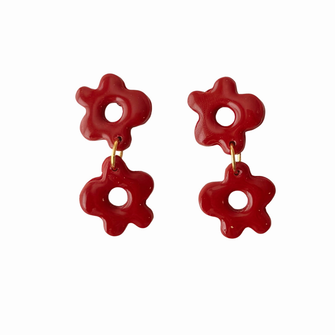 Alexis-Crimson and White