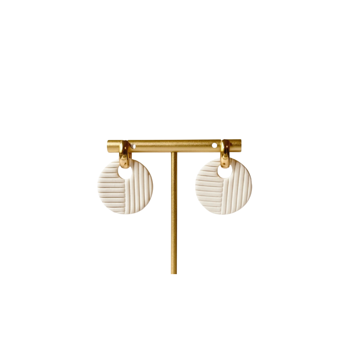 White Textured Huggies