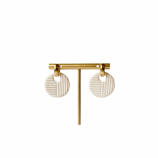 White Textured Huggies