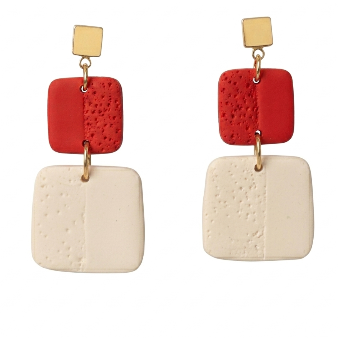 Leah | Gameday Gold Stud Earrings