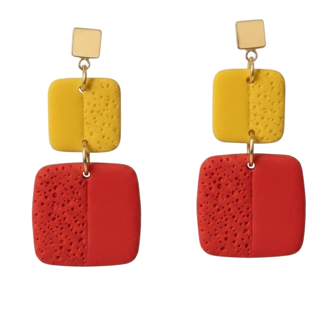 Leah | Gameday Gold Stud Earrings